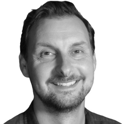 Jonathan Milne